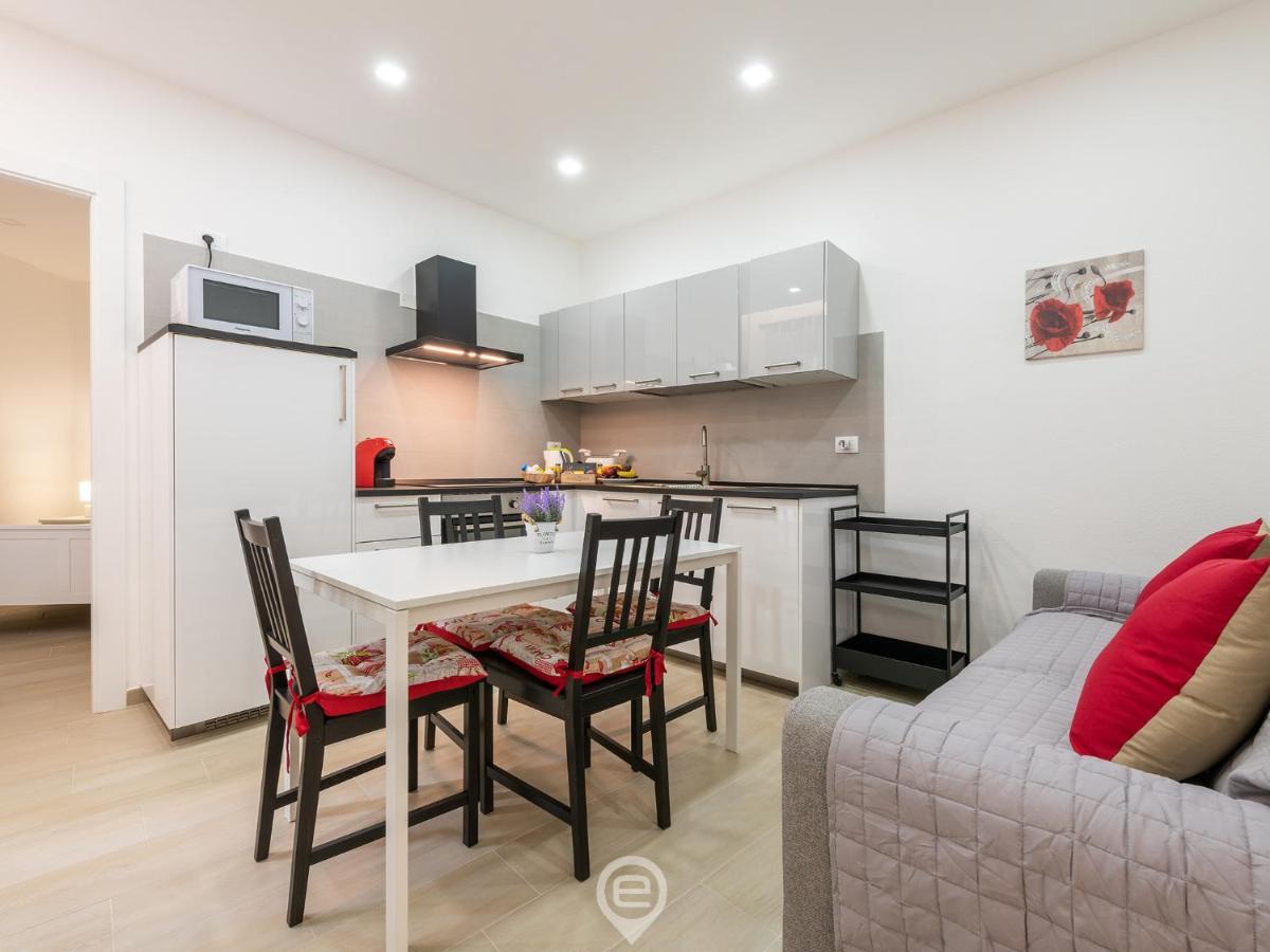Sabamiglia Apartments กาญารี ภายนอก รูปภาพ